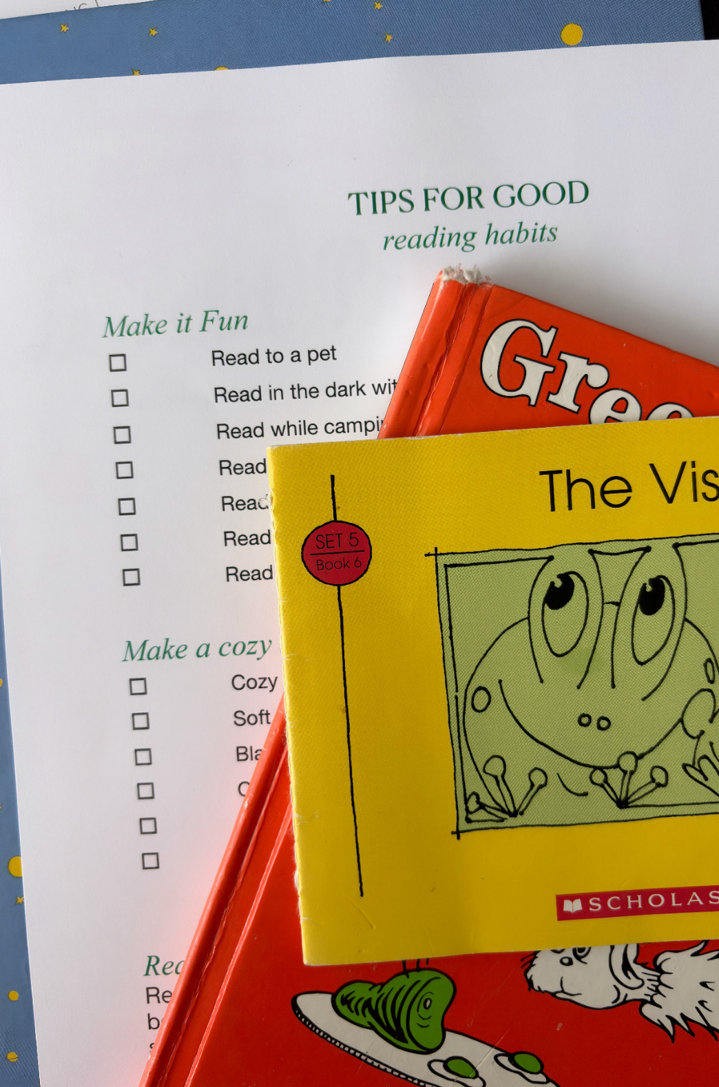 Kinder Reading Book List and Checklists PDF